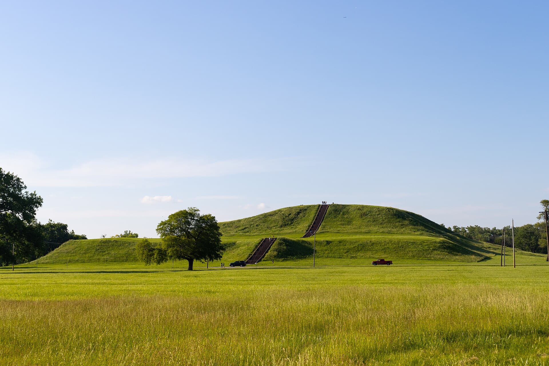Monks Mound at Cahokia rising above the plaza