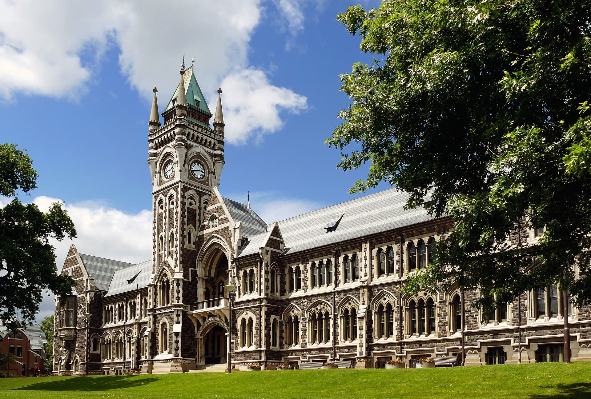 The clocktower building of the University of Otago
