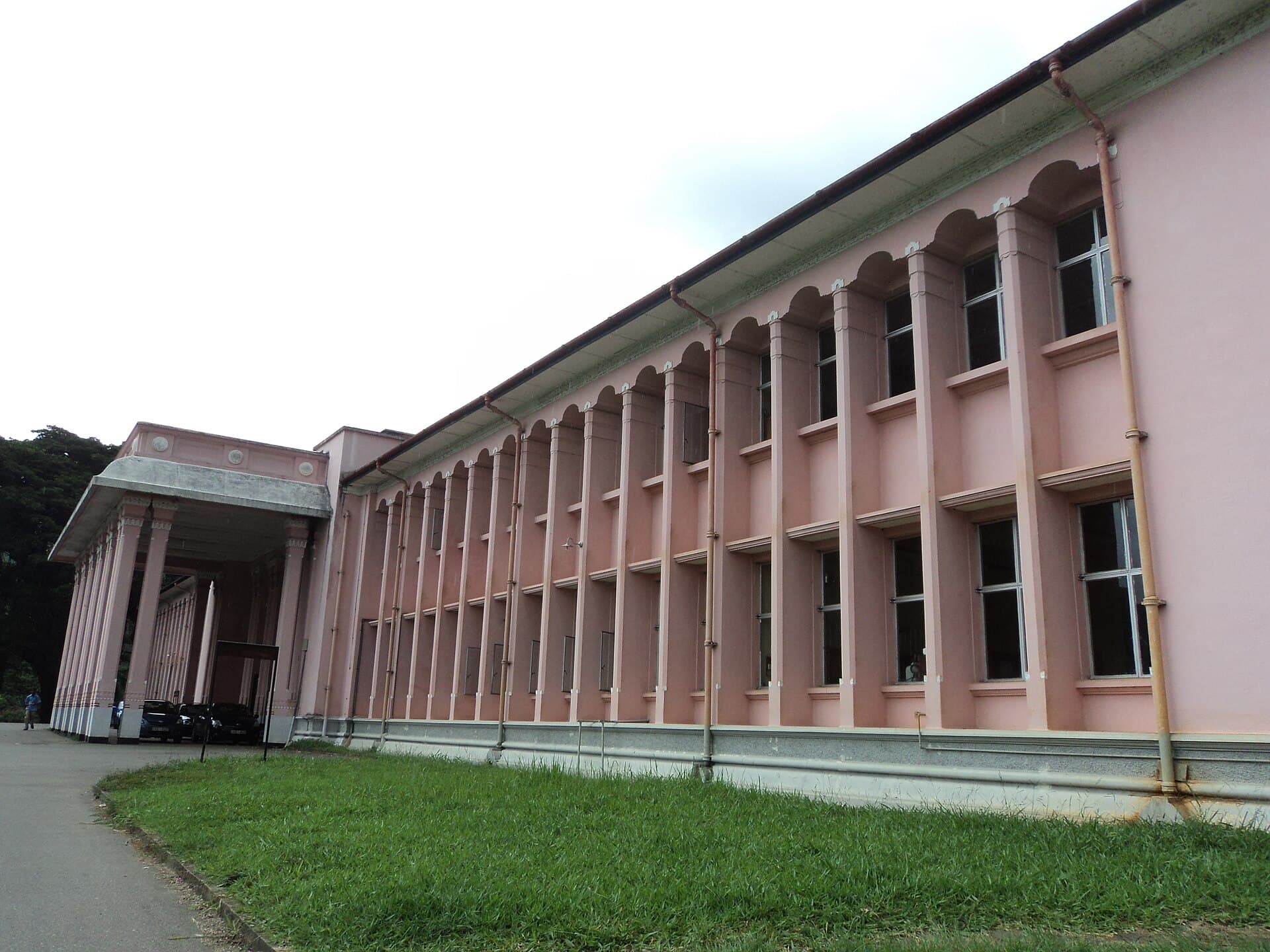 A colonnaded faculty building on the Peradeniya campus