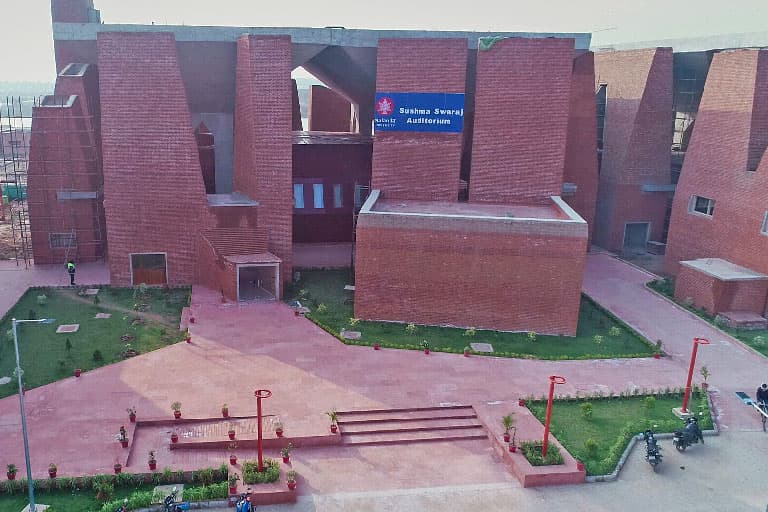 Return to universities - Nalanda University: Programs, Campus & Admissions Info