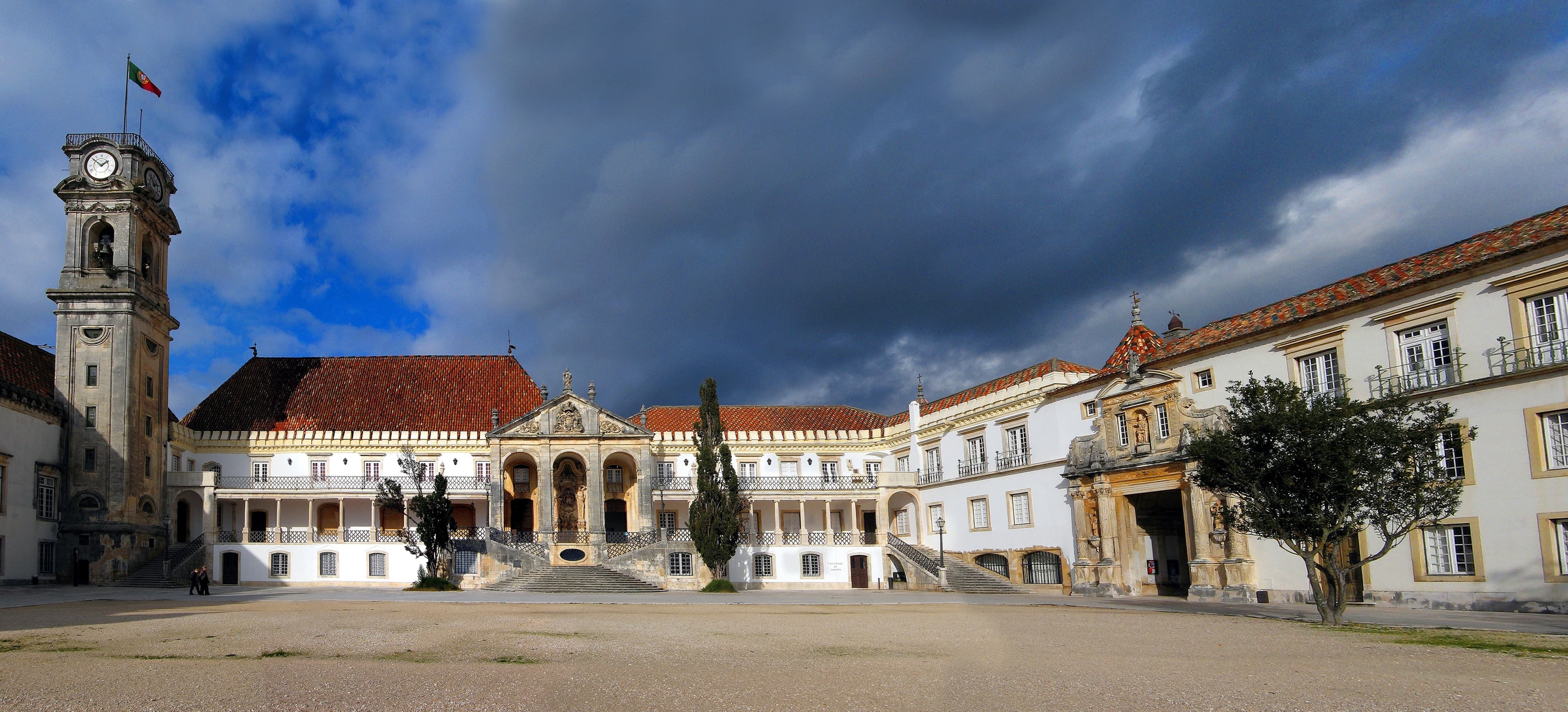 Return to universities - University of Coimbra: Programs, Campus & Admissions Info
