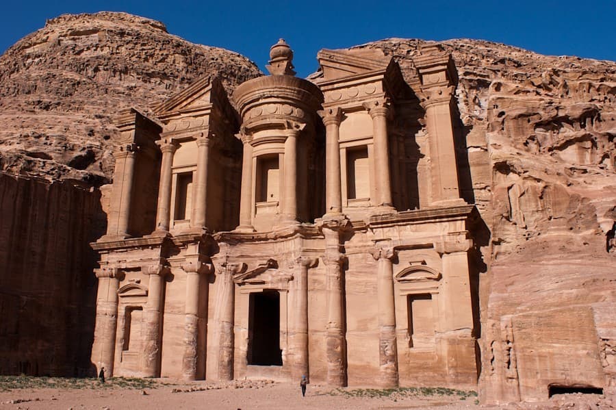 Return to landmarks - PETRA: History, Attractions & Visitor Guide