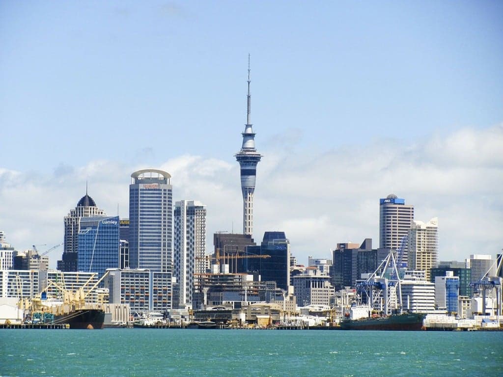 References and Resources - New Zealand Heritage: Museums, Landmarks & Culture